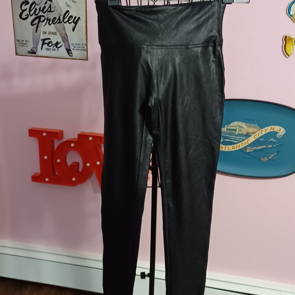 NWT Black Faux Leather Leggings Medium